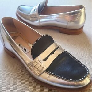 MIU MIU Metallic Silver & Black Loafer 1/2" Platform Leather Stacked Heel 36